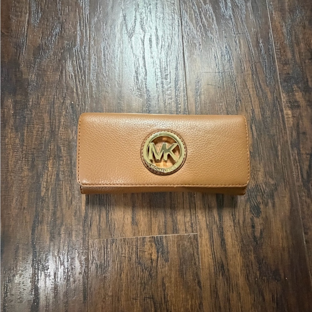 Michael Kors Gold Logo Tan Wallet
